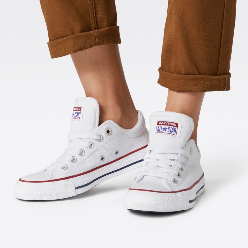 Chuck Taylor All Star Converse Madison size 9 white